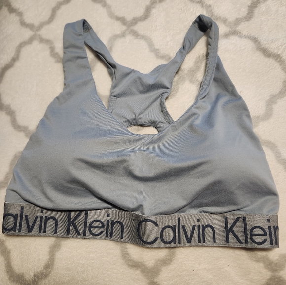 Calvin Klein sports bra - Picture 1 of 3